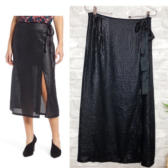 Something Navy Dresses & Skirts - NWT Something Navy at Nordstrom Black Sequin Midi Skirt S